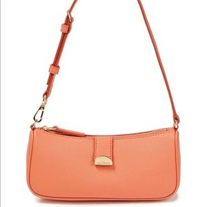 The Marc Jacobs Crescent Textured-Leather Shoulder Bag